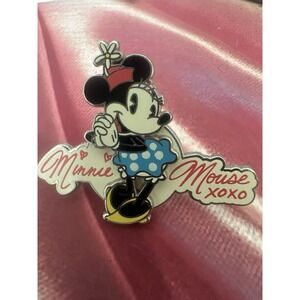 Disney Pin 133068 Classic Minnie Mouse XOXO Signature Autograph 3d Pin On Pin